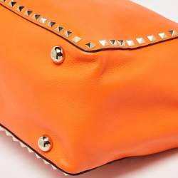 Pre Owned Valentino Neon Orange Leather Medium Rockstud Trapeze Tote
