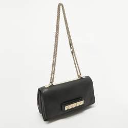 مملوكة مسبقًا Valentino Black Leather Rockstud Va Va Voom Chain Clutch