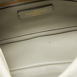 Pre Owned Valentino White Quilted Leather Medium Roman Stud Top Handle Bag