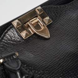 Pre Owned Valentino Black Leather Small Rockstud Trapeze Tote