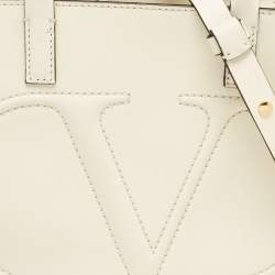 Pre Owned Valentino Off White Leather Small VLogo Walk Tote
