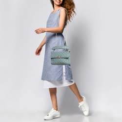 مملوكة مسبقًا Valentino Light Blue Leather Medium Rockstud Spike Top Handle Bag