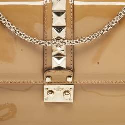 Pre Owned Valentino Beige Patent Leather Medium Rockstud Glam Lock Shoulder Bag