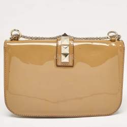 Pre Owned Valentino Beige Patent Leather Medium Rockstud Glam Lock Shoulder Bag