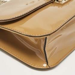 Pre Owned Valentino Beige Patent Leather Medium Rockstud Glam Lock Shoulder Bag