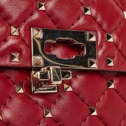 Pre Owned Valentino Red Quilted Leather Medium Rockstud Spike Top Handle Bag