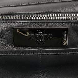 مملوكة مسبقًا حقيبة يد توتس فالنتينو ترابيز جلد سوداء مرصعة روكستد متوسطة 