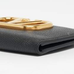 Pre Owned Valentino Black Leather V-Logo Signature Compact Wallet