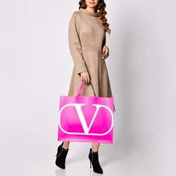 Pre Owned Valentino Pink/White Leather VLogo Shopper Tote
