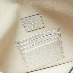 Pre Owned حقيبة كلتش فالنتينو جلد حُبيبي سوداء مرصعة قلاب نمط مظروف