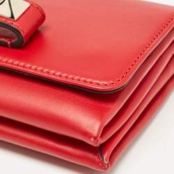 Pre Owned Valentino Red Leather Rockstud Va Va Voom Chain Clutch