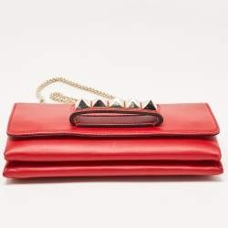 Pre Owned Valentino Red Leather Rockstud Va Va Voom Chain Clutch