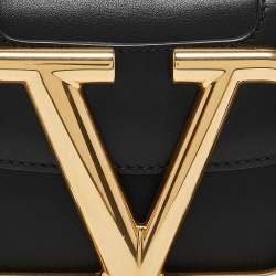 Pre Owned Valentino Black Leather Small Supervee Crossbody Bag