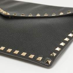 Pre Owned Valentino Black Leather Rockstud Envelope Pouch