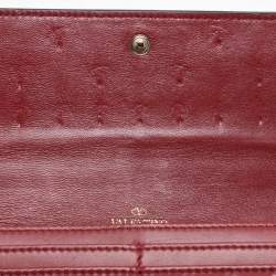 Pre Owned Valentino Burgundy Leather Rockstud Spike Continental Wallet
