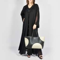 Pre Owned Valentino Black/Ivory Leather Rockstud Shopper Tote