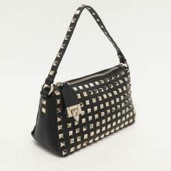 Pre Owned Valentino Black Leather Rockstud Shoulder Bag