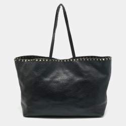 Pre Owned Valentino Black Leather Rockstud Shopper Tote