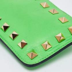 Pre Owned Valentino Neon Green Leather Rockstud Keychain Card Holder