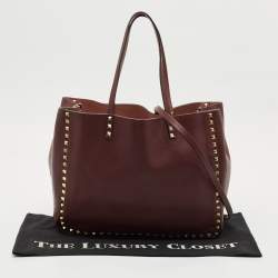 Pre Owned Valentino Burgundy/Beige Leather Rockstud Reversible Tote