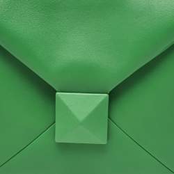 Pre Owned Valentino Green Leather Maxi One Stud Hobo