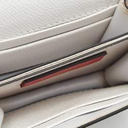 Pre Owned Valentino White Leather VLogo Compact Wallet On Chain