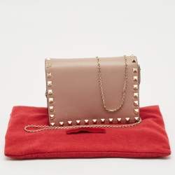 Pre Owned Valentino Beige Leather Rockstud Flap Wallet On Chain