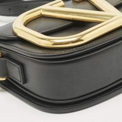 Pre Owned Valentino Black Leather Small Supervee Crossbody Bag
