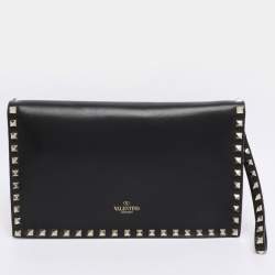 Pre Owned Valentino Black Leather Rockstud Wristlet Clutch