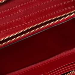 Pre Owned Valentino Red Leather Rockstud Zip Continental Wallet
