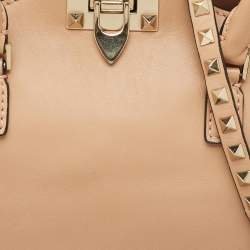 Pre Owned Valentino Beige Leather Medium Rockstud Trapeze Tote
