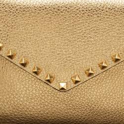 Pre Owned Valentino Gold Leather Large Rockstud Envelope Clutch
