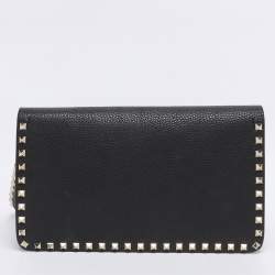 Pre Owned Valentino Black Leather Rockstud Wristlet Clutch
