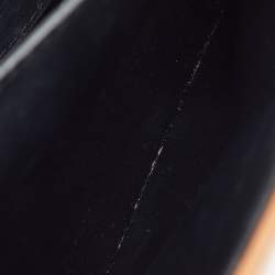 Pre Owned Valentino Tan Leather Stud Sign Flap Shoulder Bag