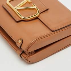 Pre Owned Valentino Tan Leather Stud Sign Flap Shoulder Bag