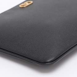 Pre Owned Valentino Black Leather VLogo Zip Pouch Clutch