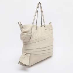 Pre Owned Valentino Cream Leather Pleated Bow Tote