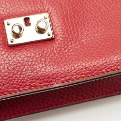 مملوكة مسبقًا حقيبة فلاب فالنتينو قفل غليم جلد أحمر كبيرة