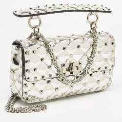 مملوكة مسبقًا حقيبة كتف فالنتينو جلد أحمر مبطن روكستد صغيرة بسلسلة