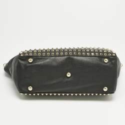 Pre Owned Valentino Black Leather Medium Rockstud Studded Trapeze Tote