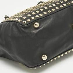 Pre Owned Valentino Black Leather Medium Rockstud Studded Trapeze Tote