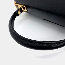 Pre Owned Valentino Black Leather Rockstud Top Handle Bag