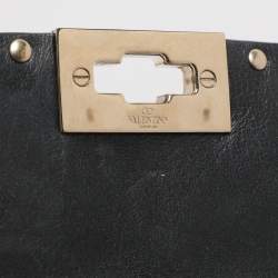 Pre Owned Valentino Black Quilted Leather Medium Rockstud Spike Top Handle Bag
