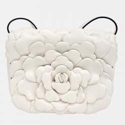 Pre Owned Valentino White Leather Atelier 03 Rose Edition Crossbody Bag