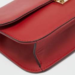 Pre Owned Valentino Red Leather Medium Glam Lock Shoulder Bag