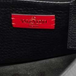 Pre Owned Valentino Black Leather Rockstud Shoulder Bag