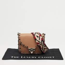 Pre Owned Valentino Nude Leather Rolling Rockstud Flap Shoulder Bag