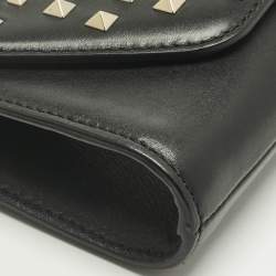 Pre Owned Valentino Black Leather Rockstud Envelope Flap Shoulder Bag
