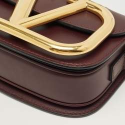 مملوكة مسبقًا Valentino Supervee Small Burgundy Leather Shoulder Bag