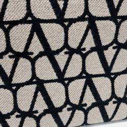 مملوكة مسبقًا Valentino Beige/Black Fabric Iconography Tote and Shoulder Bag